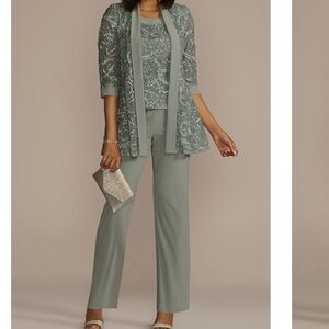NWT 3/4 Sleeve Soutache Embroidered Pantsuit